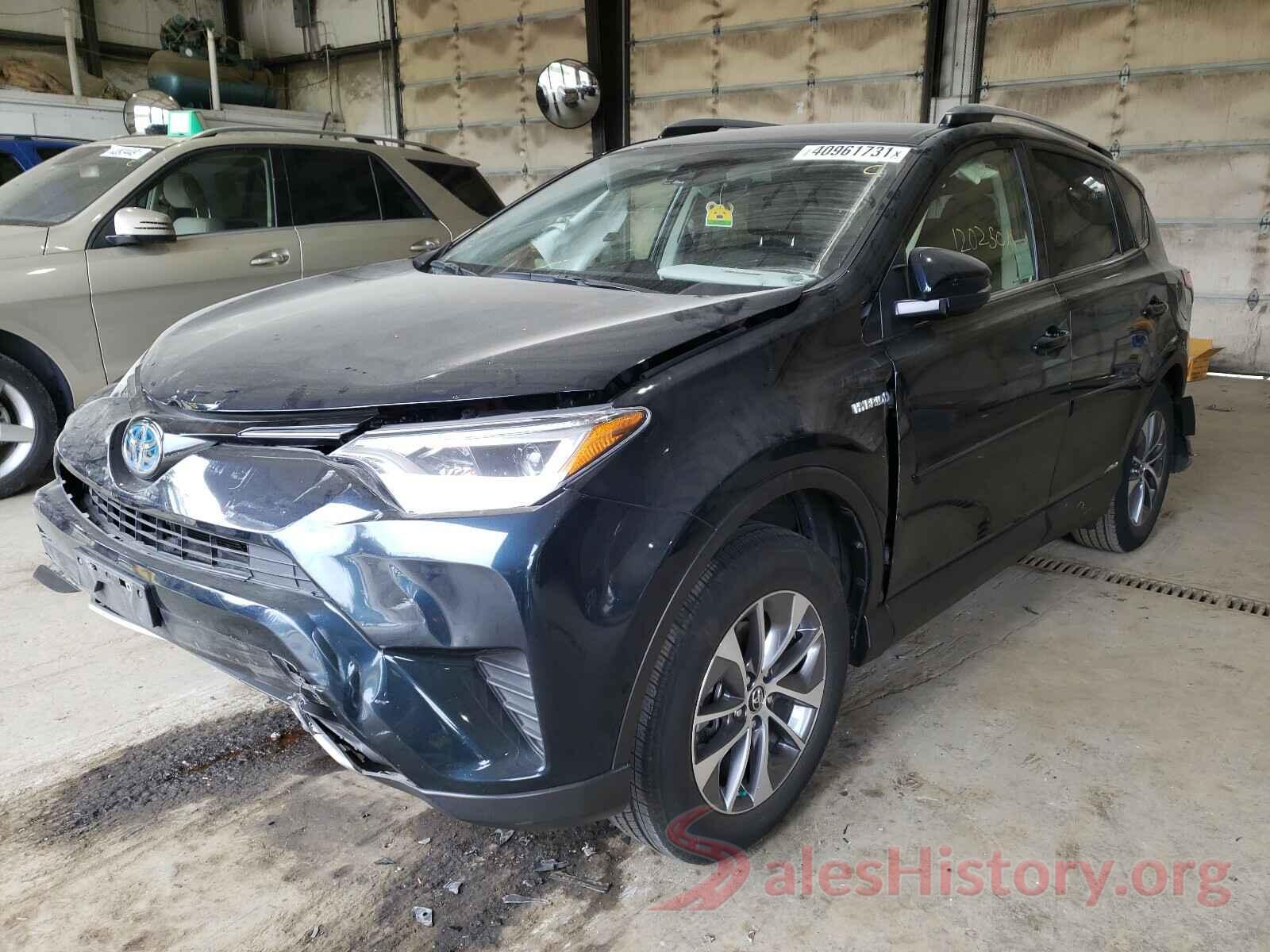 JTMRJREV1JD184274 2018 TOYOTA RAV4