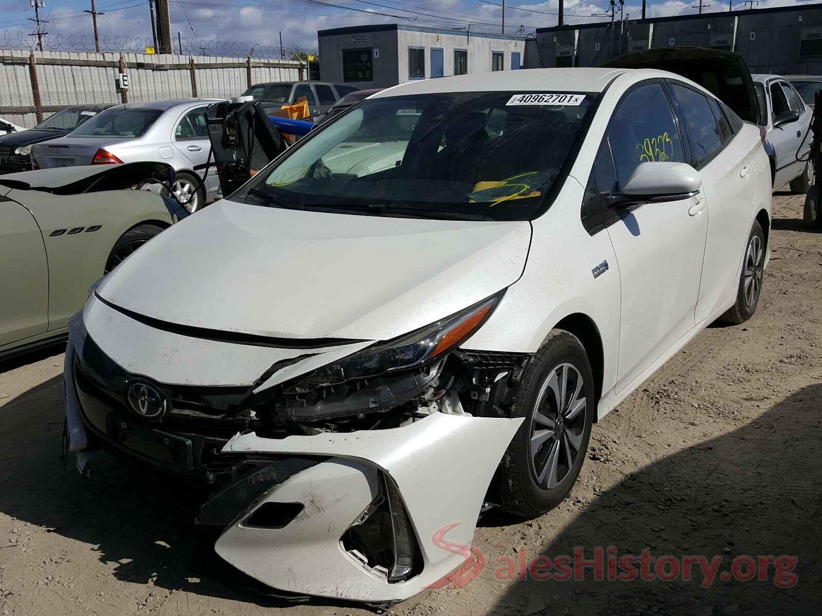 JTDKARFP3J3082630 2018 TOYOTA PRIUS