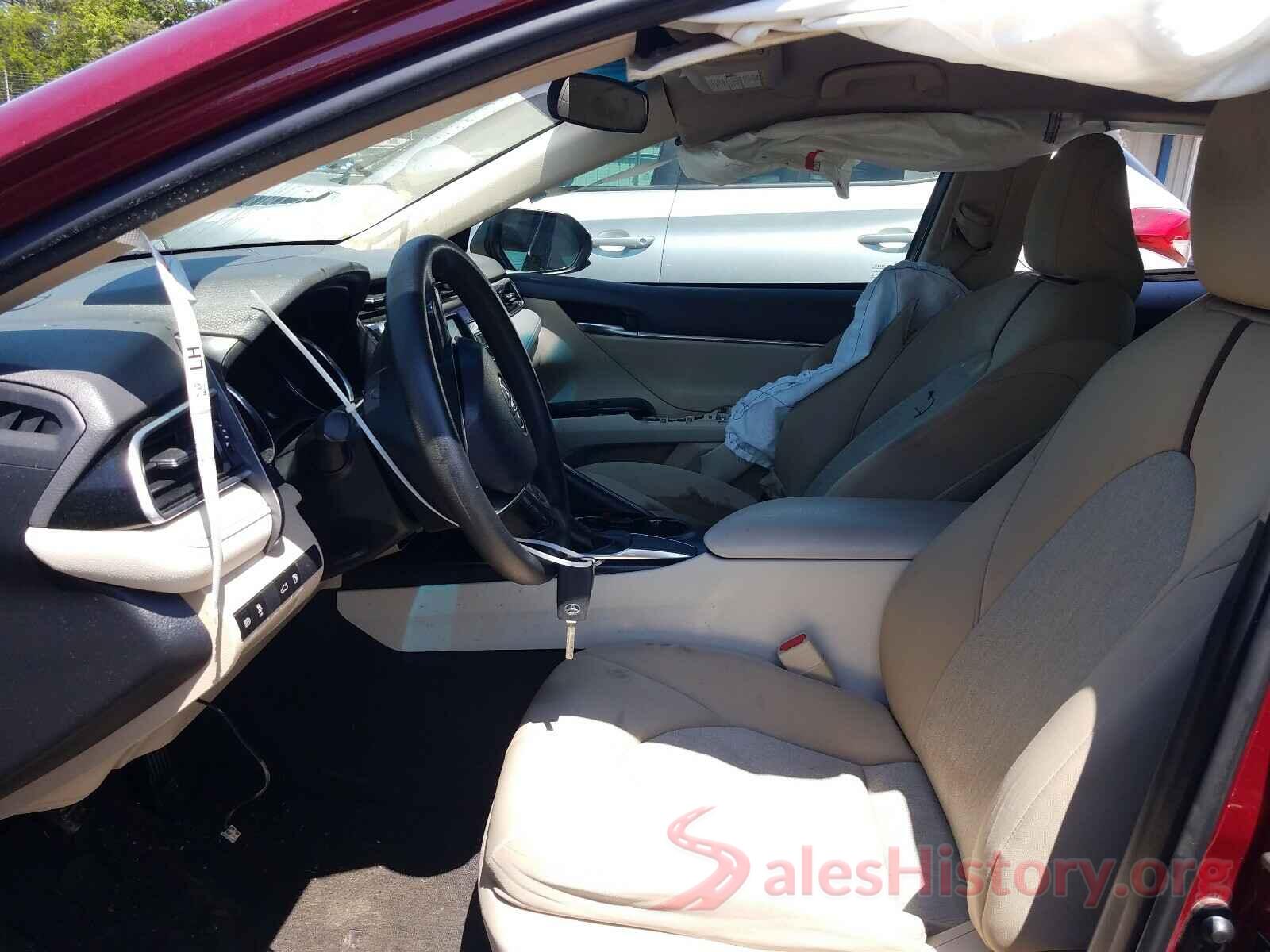 4T1B11HKXJU601861 2018 TOYOTA CAMRY