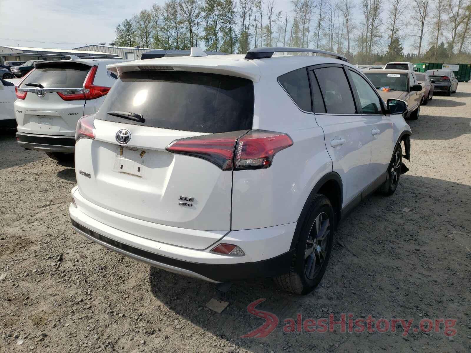 2T3RFREV7JW740365 2018 TOYOTA RAV4