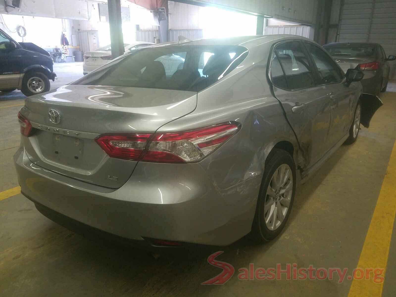 4T1B11HK7KU795962 2019 TOYOTA CAMRY