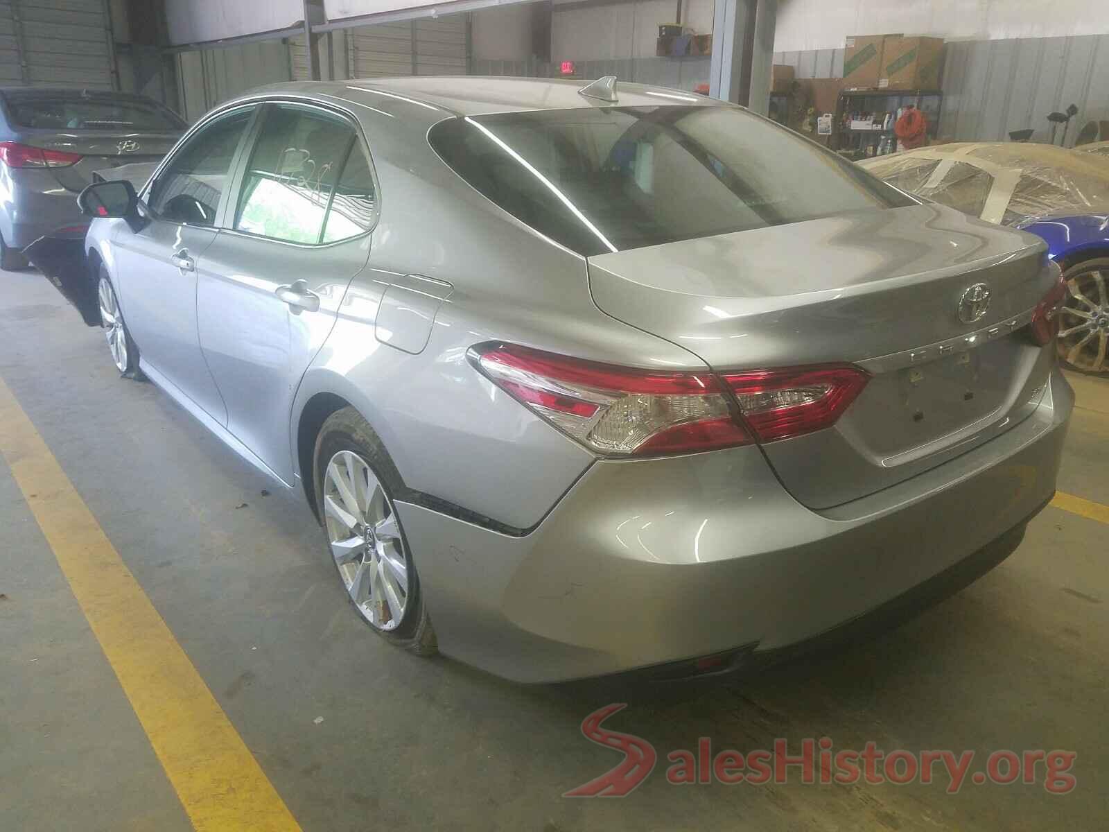 4T1B11HK7KU795962 2019 TOYOTA CAMRY