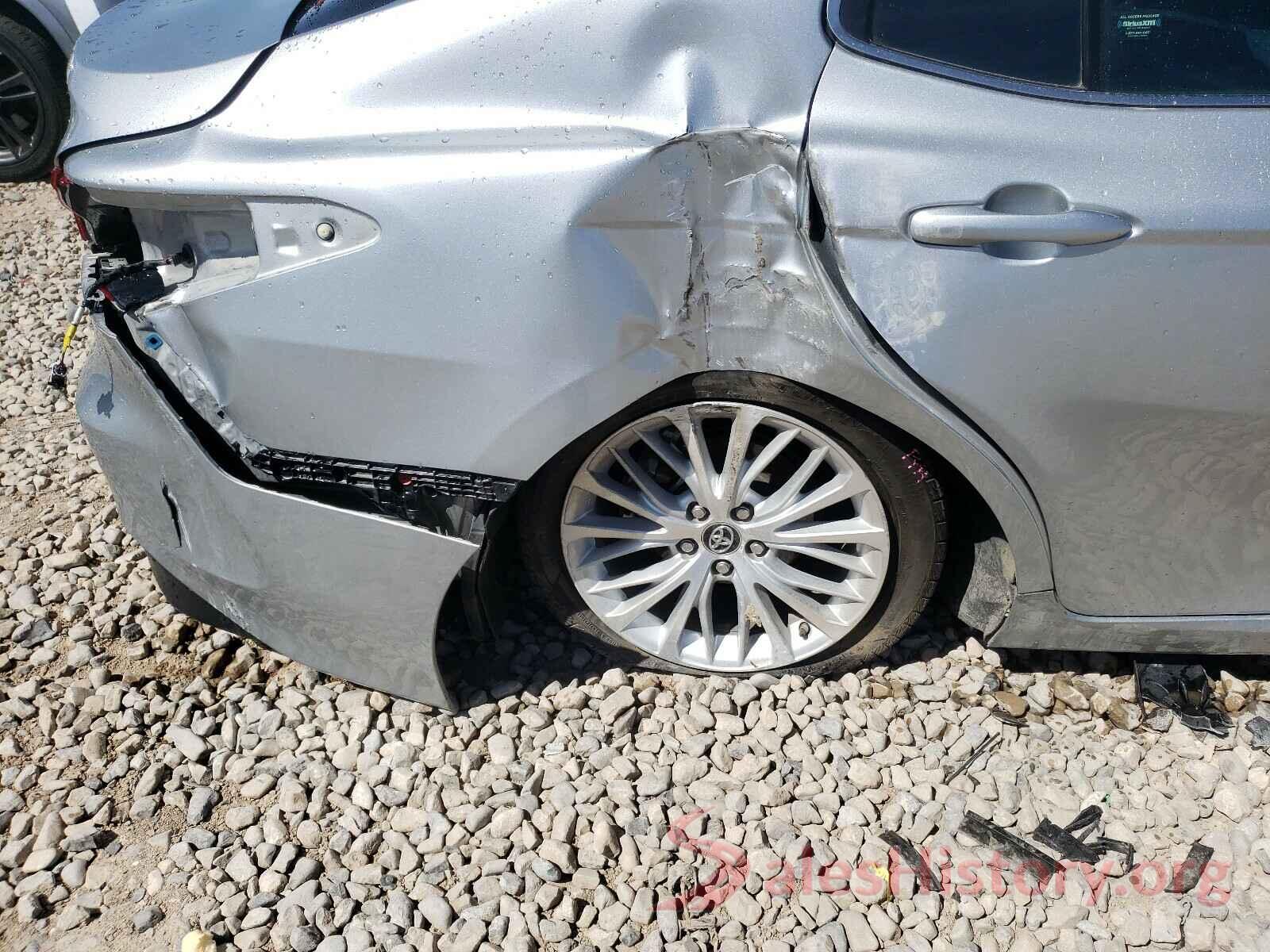 4T1B21HK9JU002236 2018 TOYOTA CAMRY