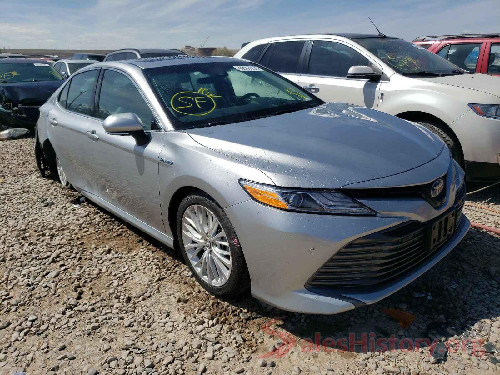 4T1B21HK9JU002236 2018 TOYOTA CAMRY