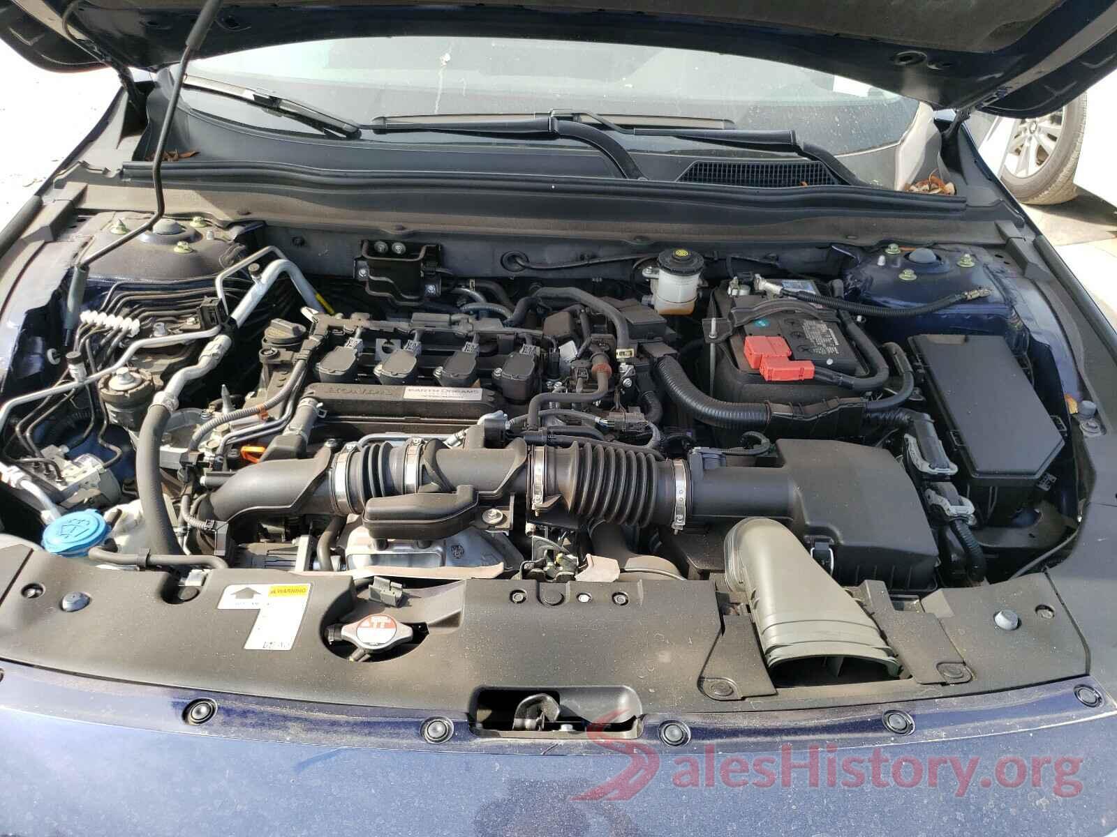 1HGCV1F17JA257044 2018 HONDA ACCORD