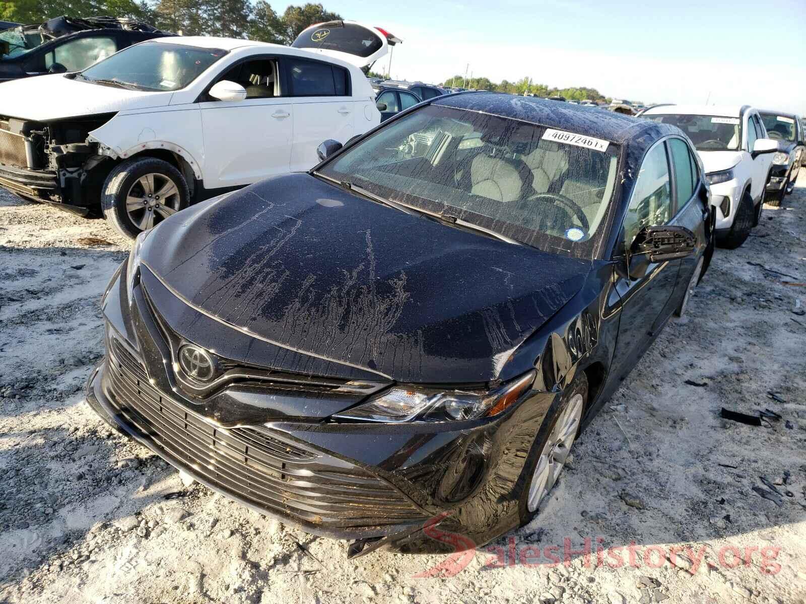 4T1B11HK6JU608743 2018 TOYOTA CAMRY