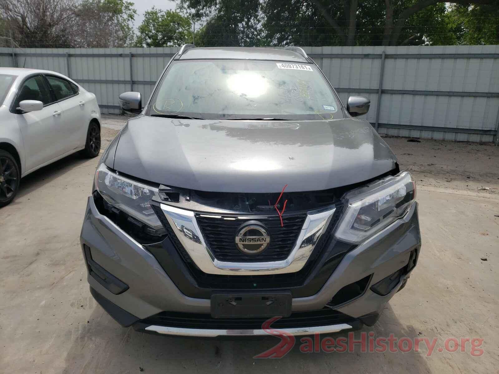 JN8AT2MV5JW301119 2018 NISSAN ROGUE