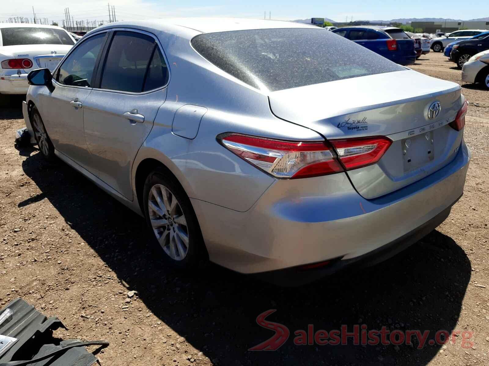 4T1B11HK8JU093700 2018 TOYOTA CAMRY