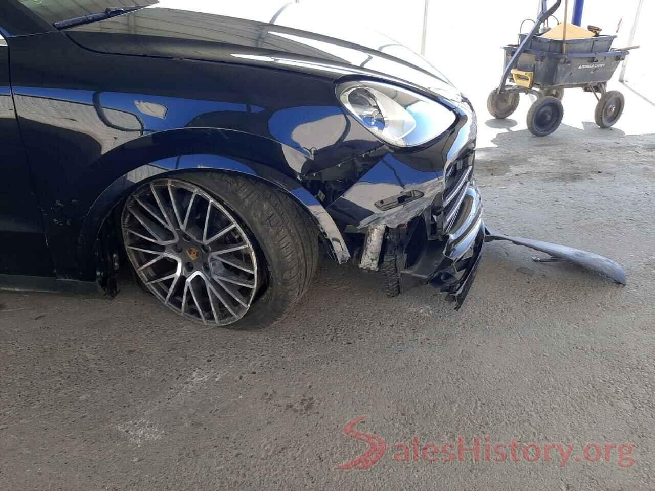 WP1AA2AY7KDA17910 2019 PORSCHE CAYENNE