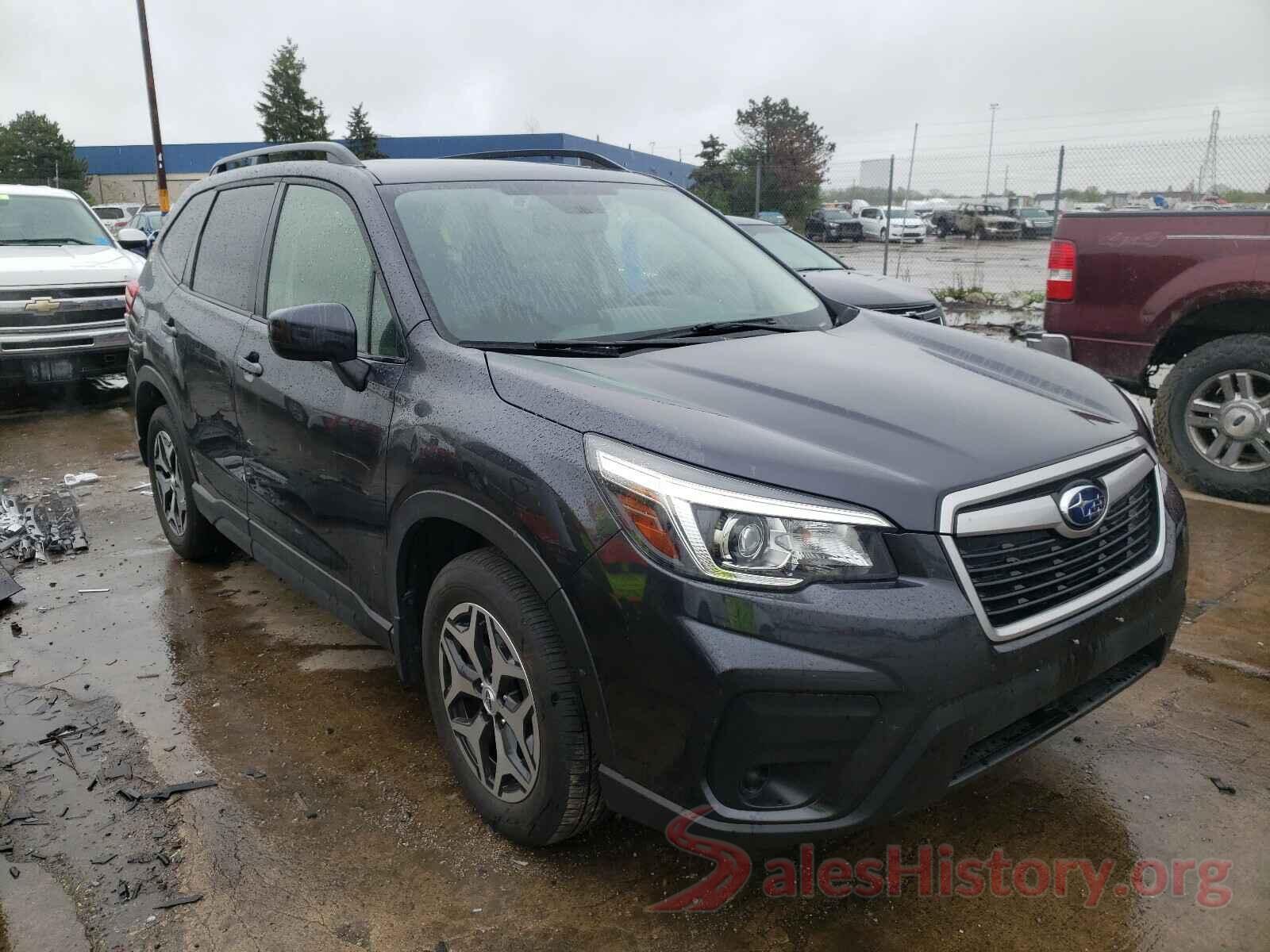 JF2SKAEC7KH444431 2019 SUBARU FORESTER