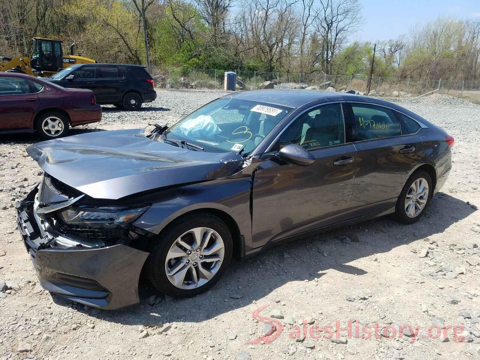 1HGCV1F19KA144584 2019 HONDA ACCORD