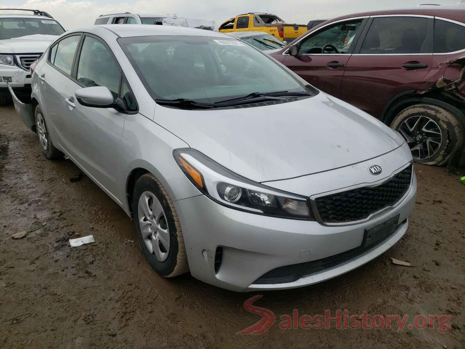 3KPFL4A77JE165041 2018 KIA FORTE