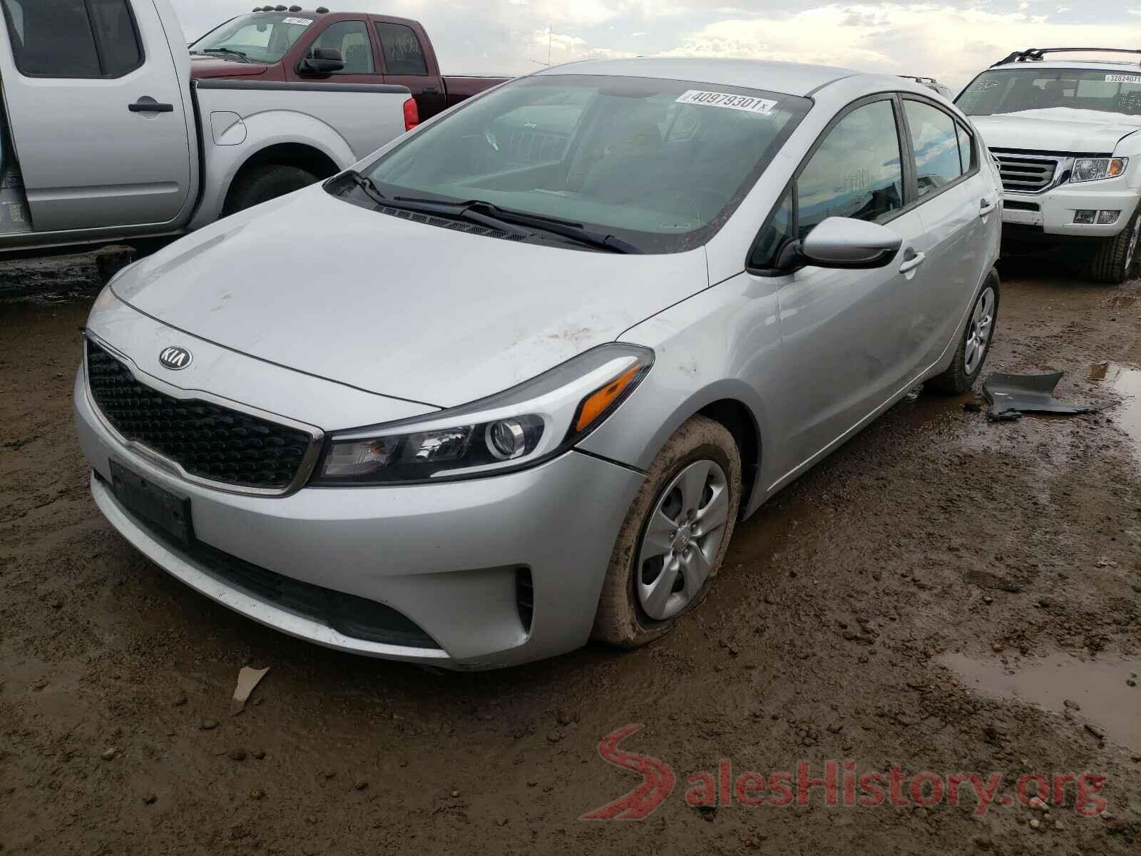 3KPFL4A77JE165041 2018 KIA FORTE