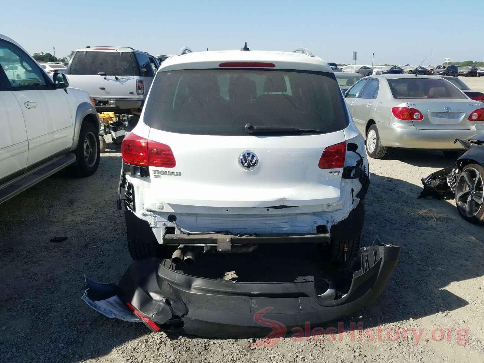 WVGAV7AX1GW031304 2016 VOLKSWAGEN TIGUAN