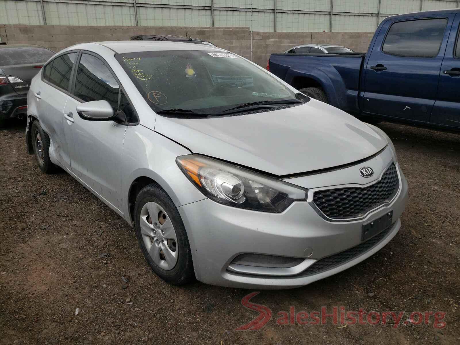 KNAFK4A62G5445946 2016 KIA FORTE