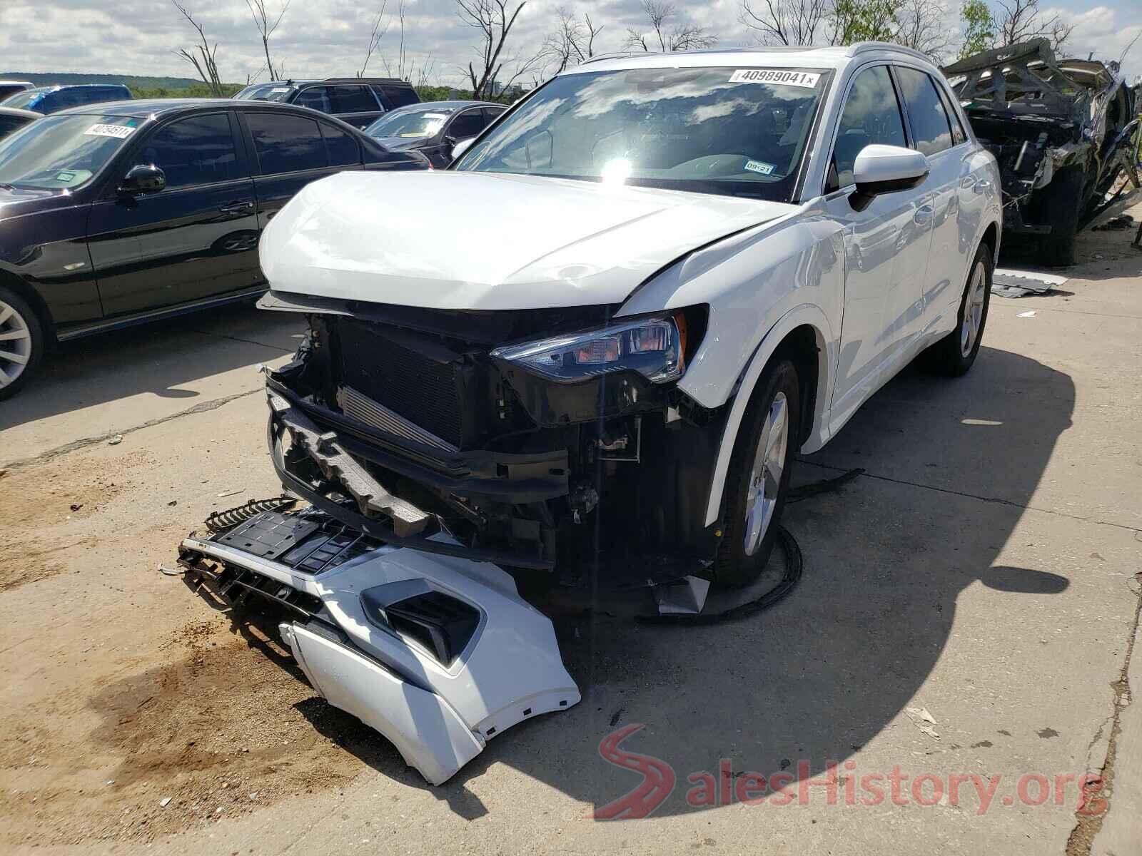 WA1AECF34K1076952 2019 AUDI Q3