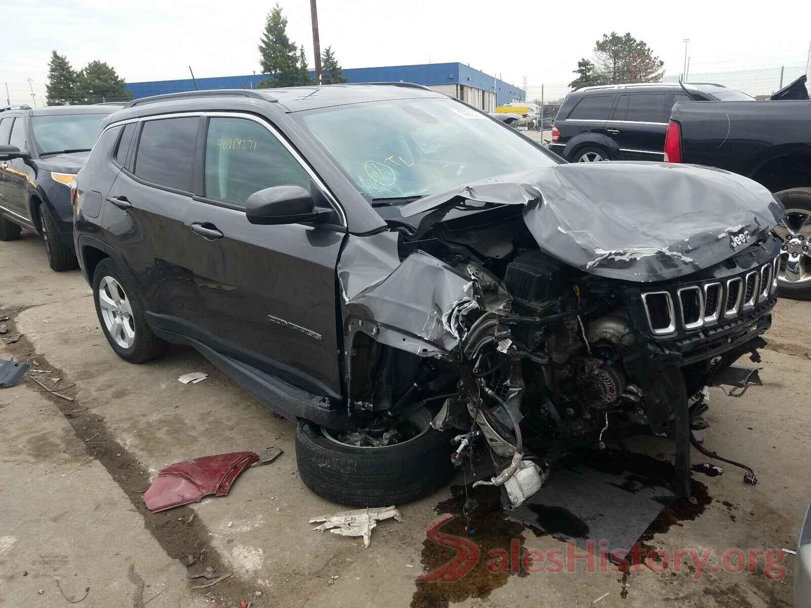 3C4NJDBB3JT115270 2018 JEEP COMPASS