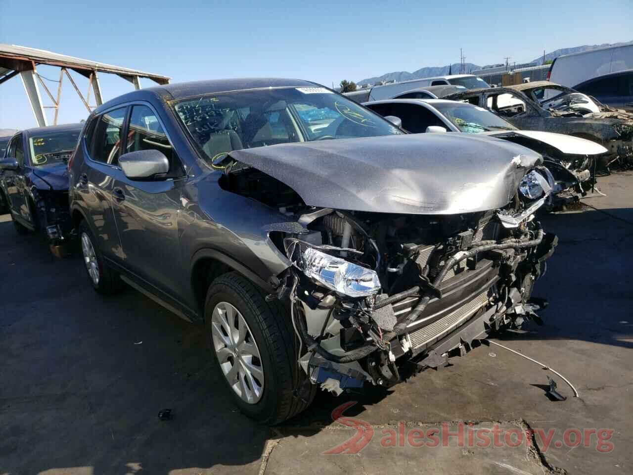 KNMAT2MT5HP600141 2017 NISSAN ROGUE