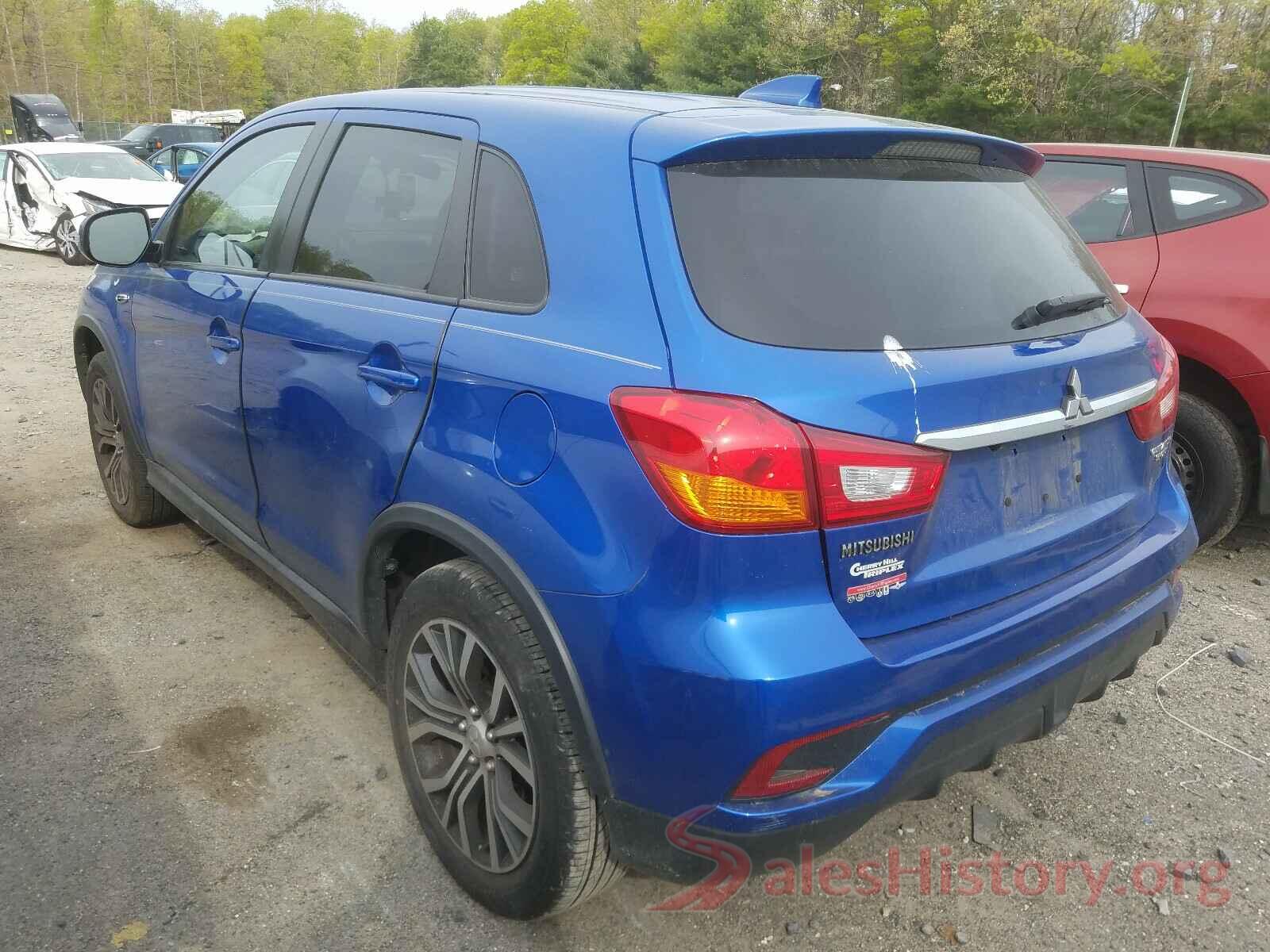 JA4AP3AU0JU005593 2018 MITSUBISHI OUTLANDER