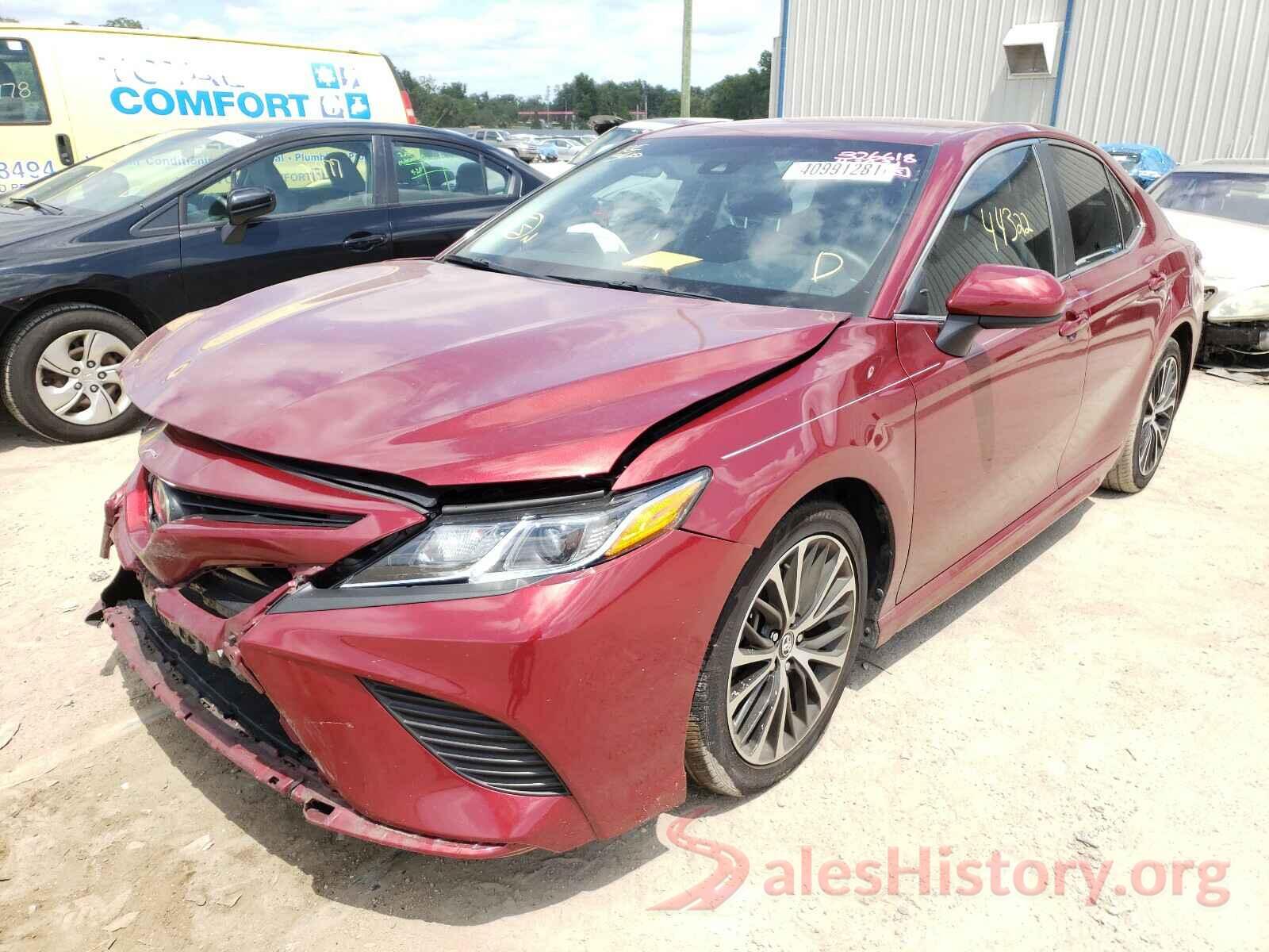 4T1B11HK6JU519741 2018 TOYOTA CAMRY