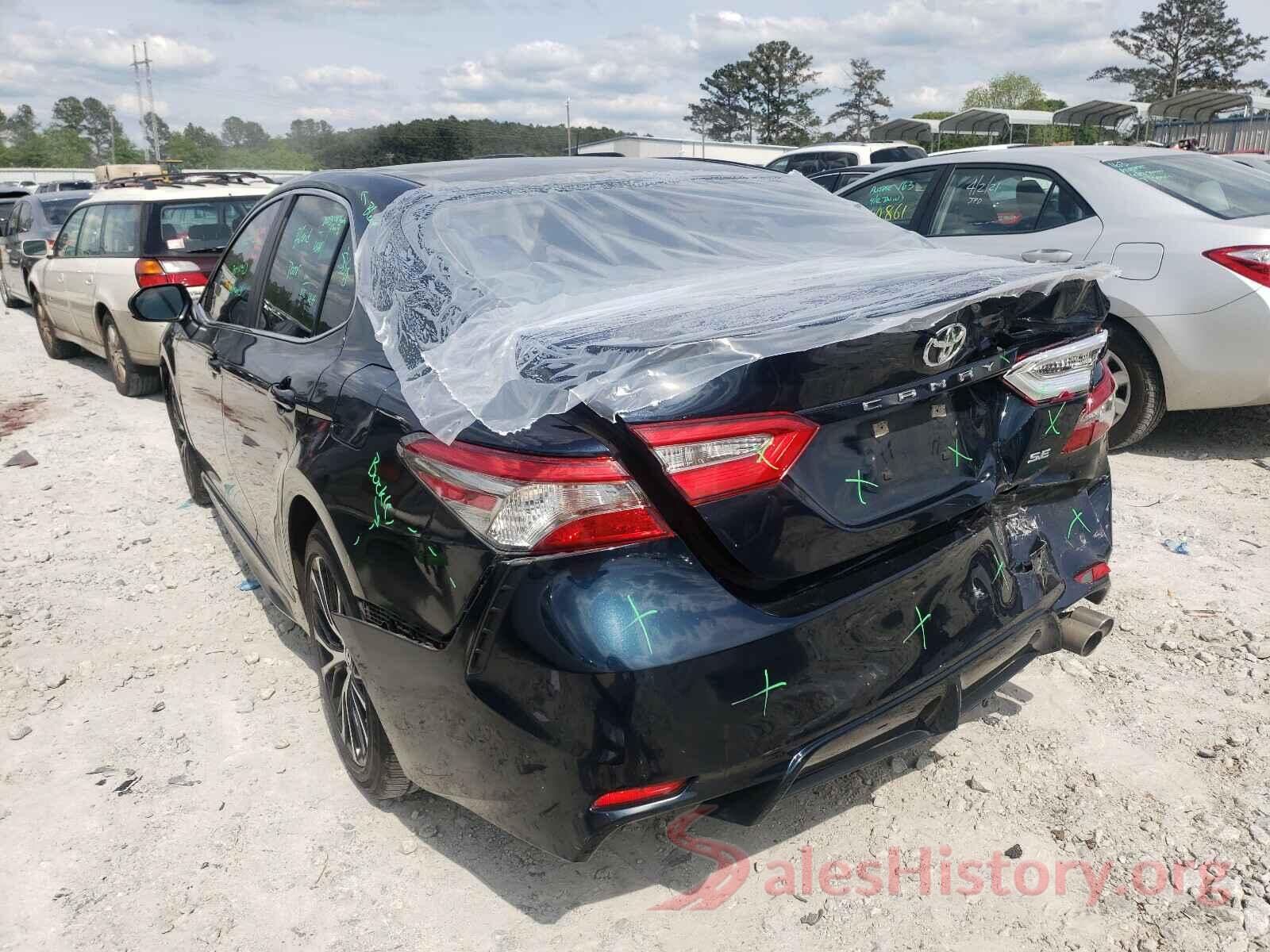 4T1B11HK6JU638079 2018 TOYOTA CAMRY