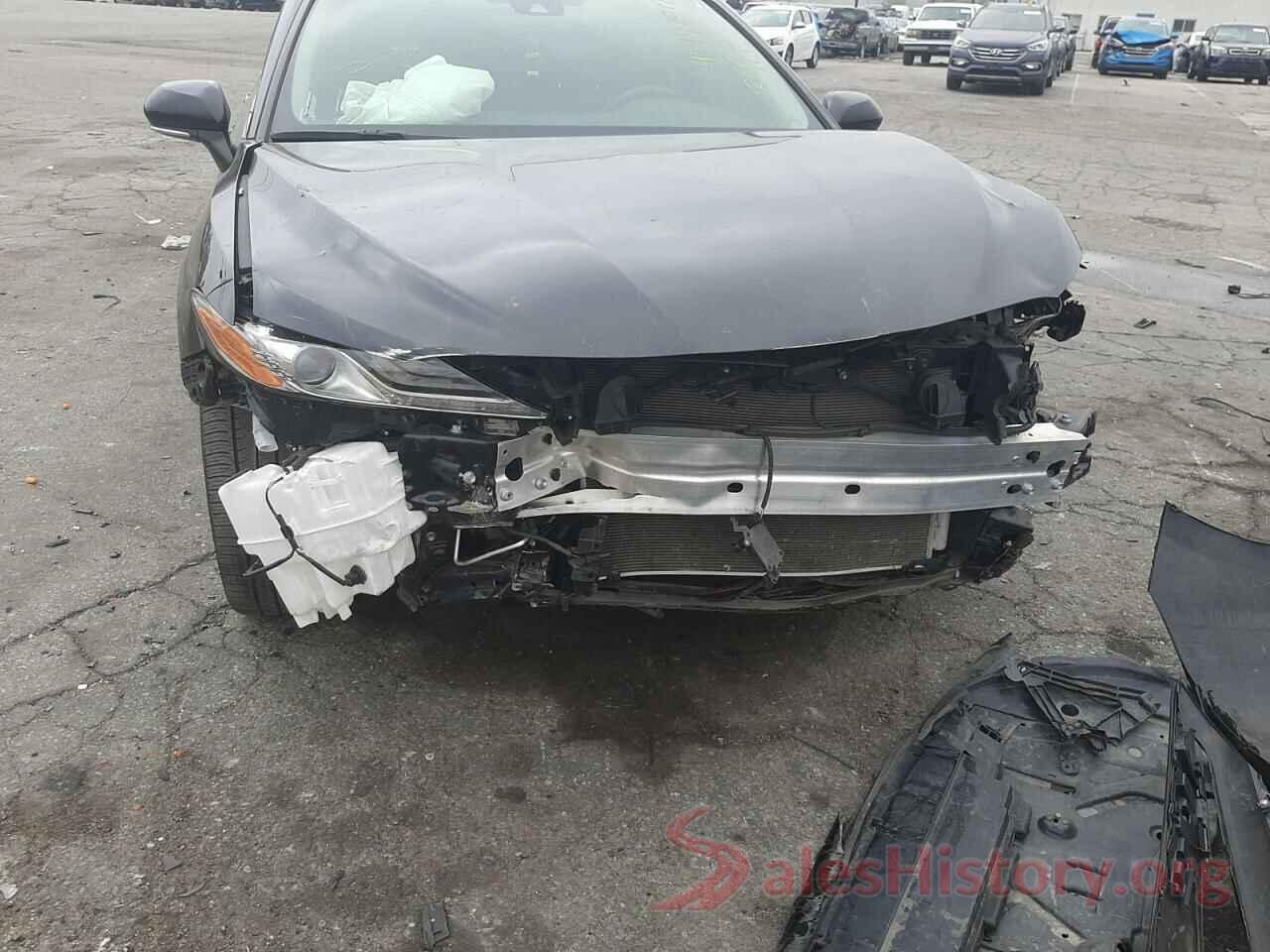 4T1B61HK1KU772386 2019 TOYOTA CAMRY