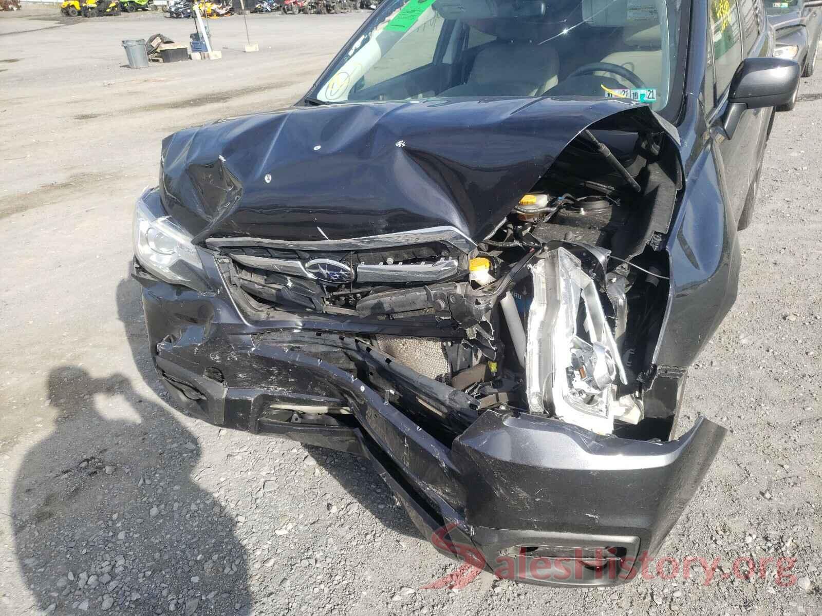 JF2SJARC3HH505425 2017 SUBARU FORESTER