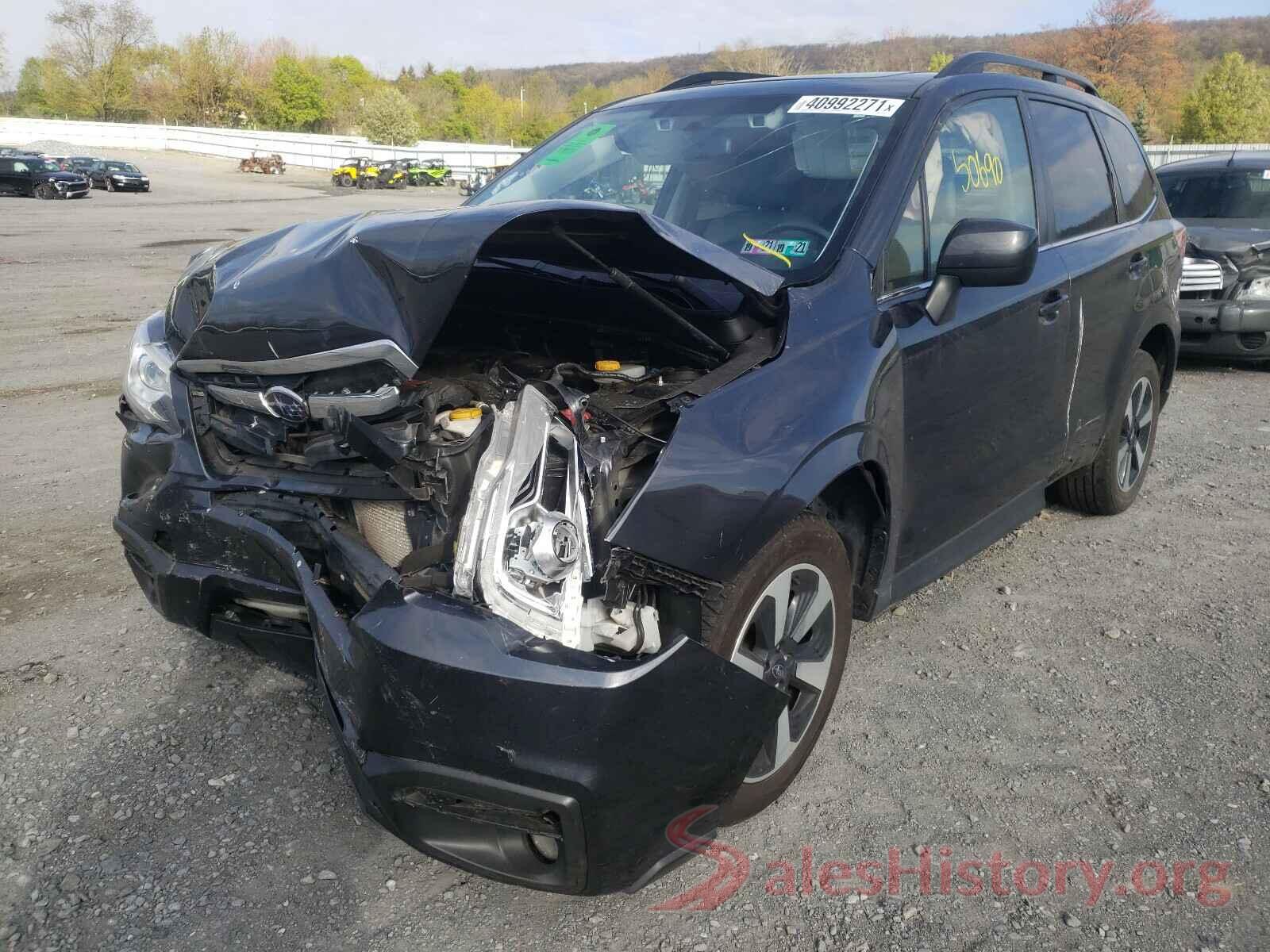 JF2SJARC3HH505425 2017 SUBARU FORESTER