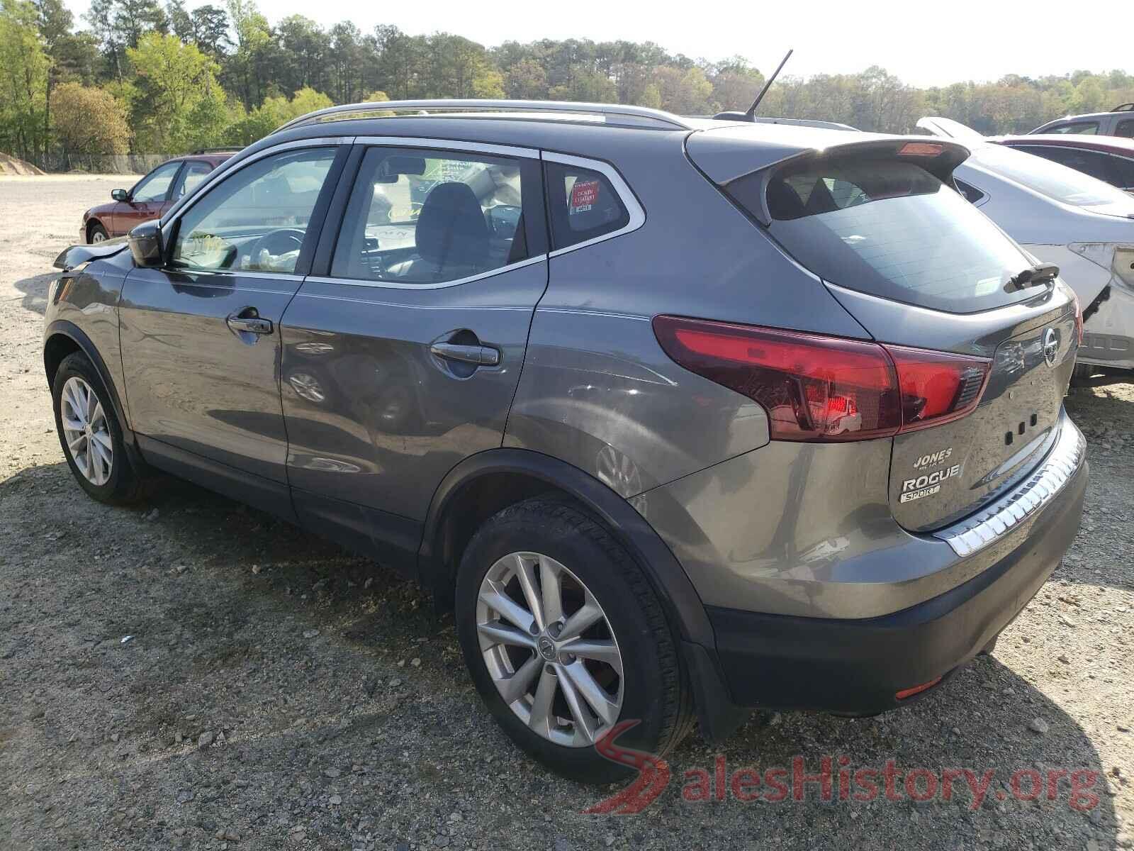 JN1BJ1CR8HW106021 2017 NISSAN ROGUE