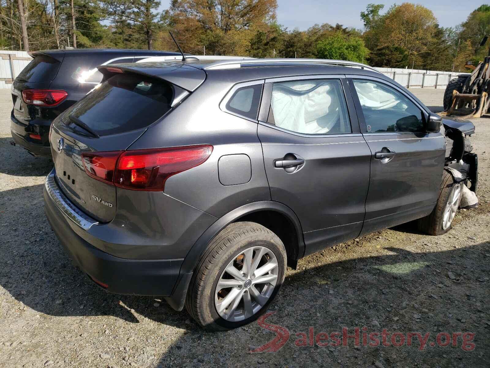 JN1BJ1CR8HW106021 2017 NISSAN ROGUE