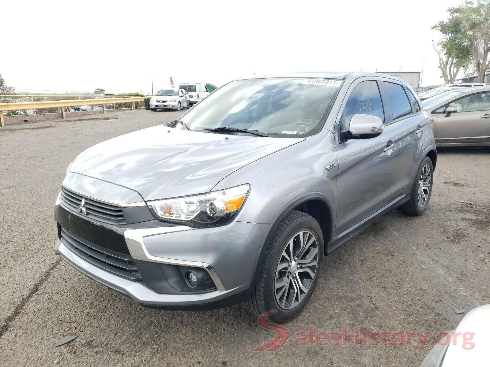 JA4AP3AU3HZ025981 2017 MITSUBISHI OUTLANDER