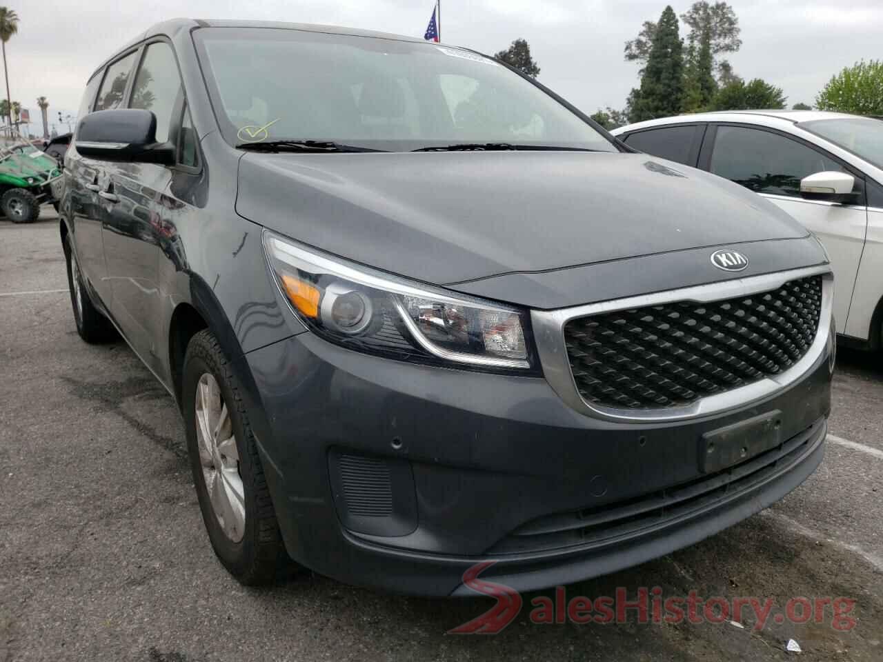 KNDMB5C19H6326160 2017 KIA SEDONA