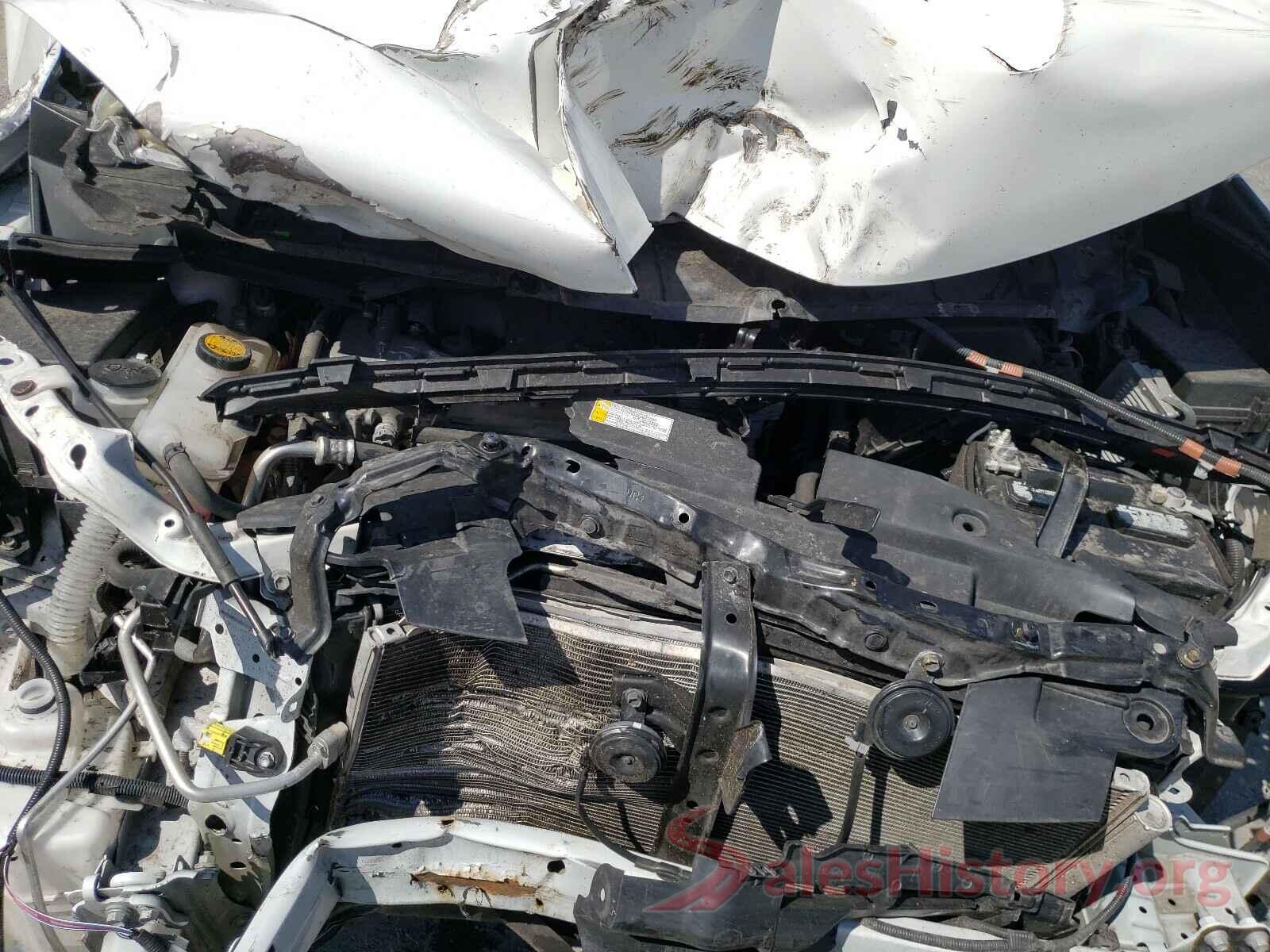 2T3BFREV0JW719813 2018 TOYOTA RAV4