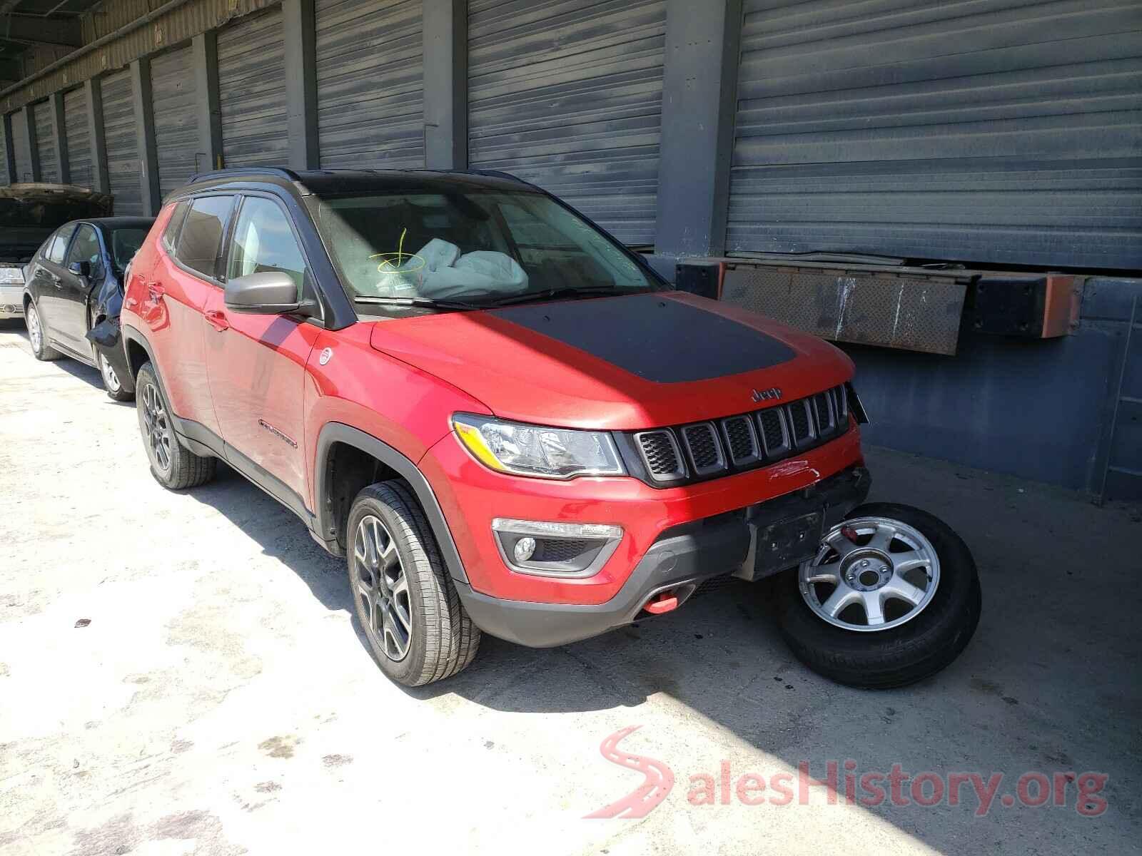 3C4NJDDB0KT618222 2019 JEEP COMPASS