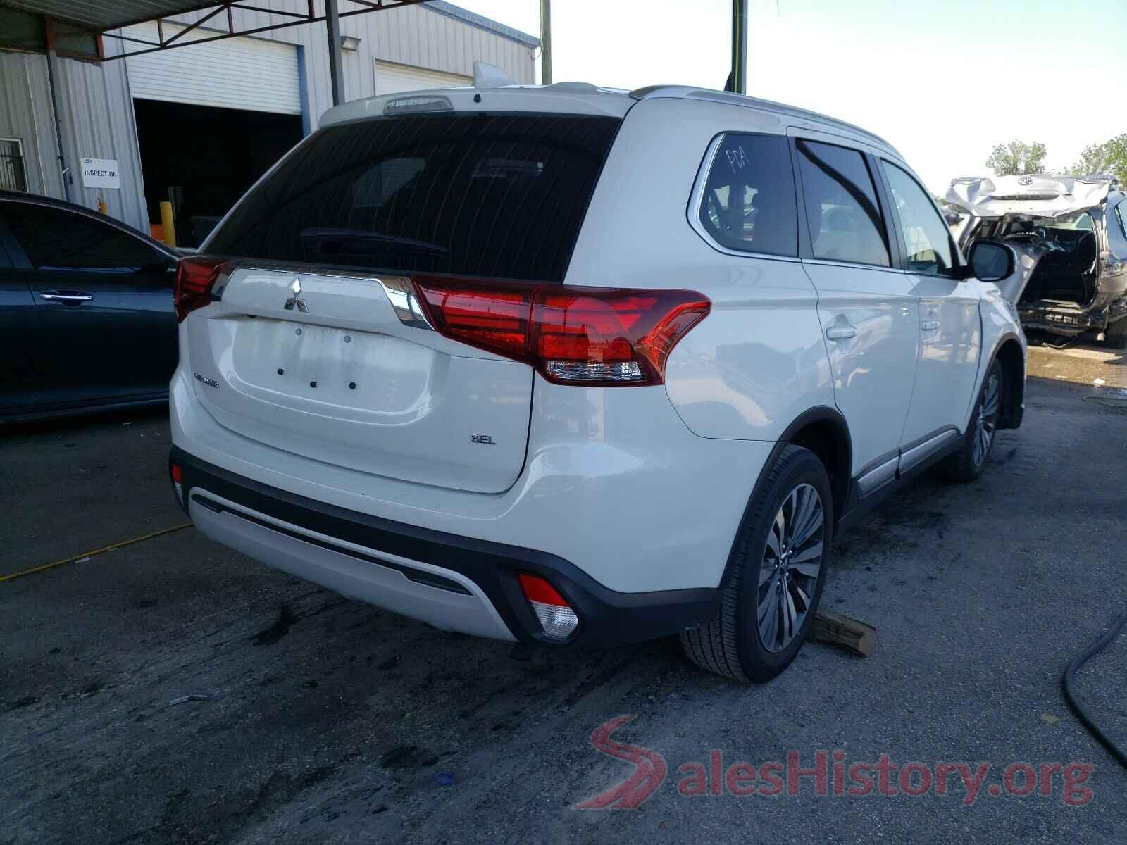 JA4AD3A37LZ028293 2020 MITSUBISHI OUTLANDER