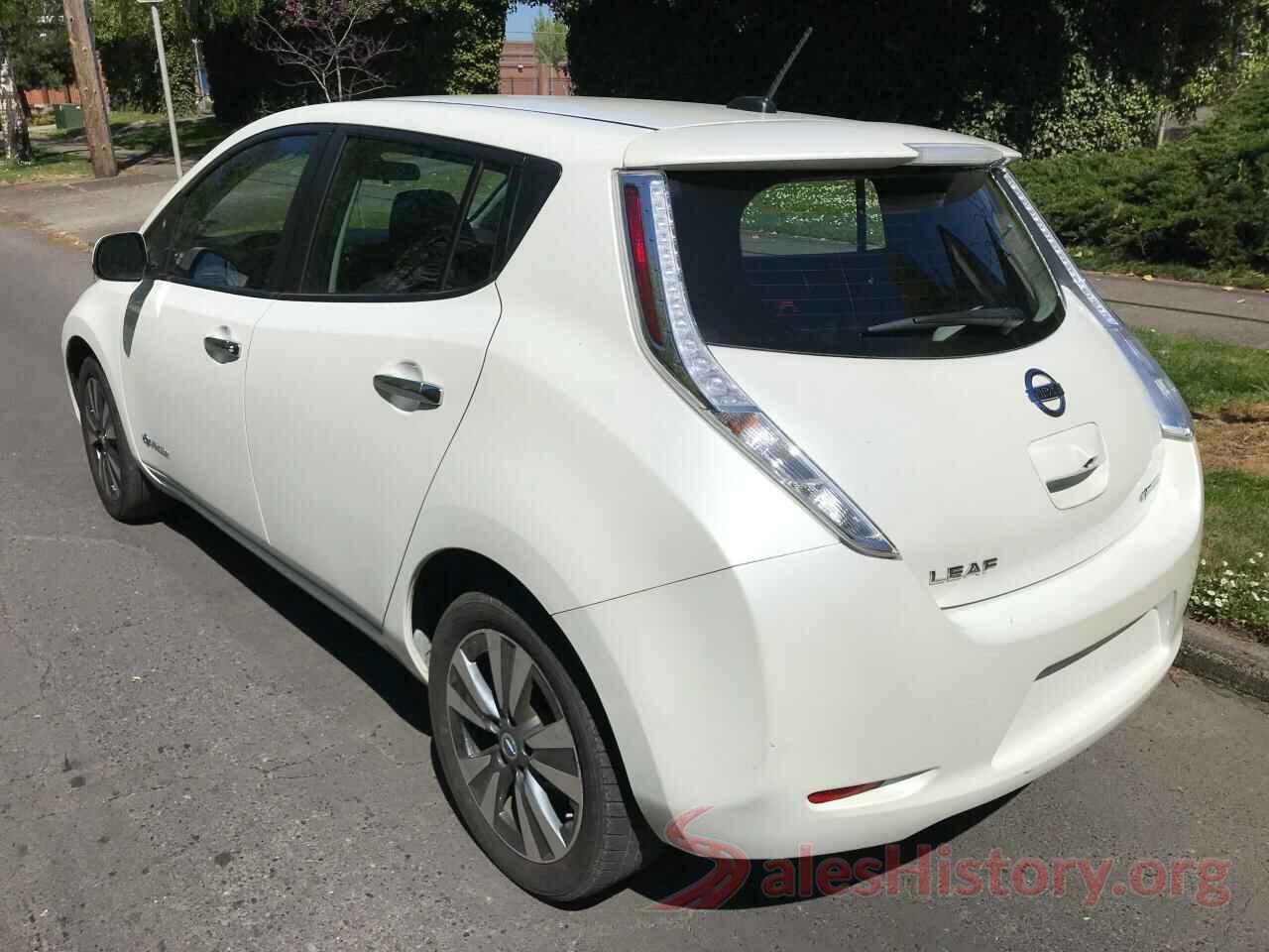 1N4BZ0CP7HC305051 2017 NISSAN LEAF