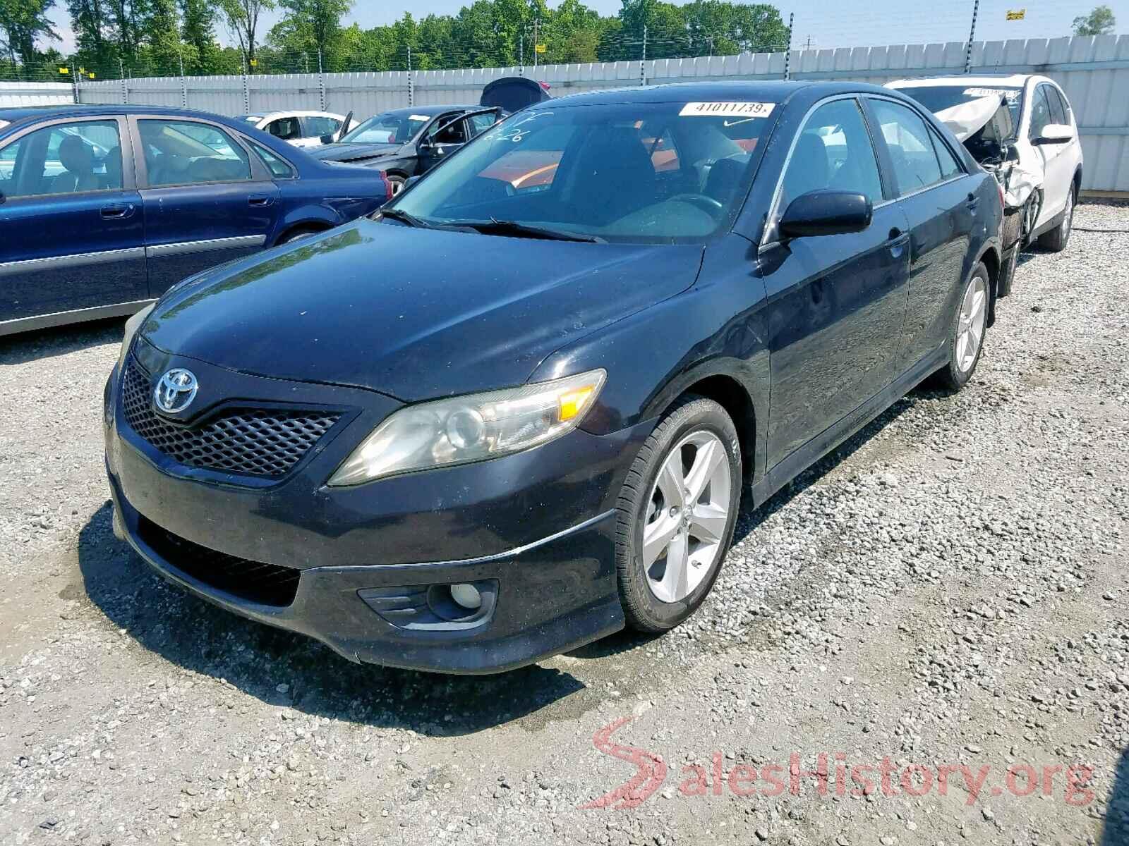 4T1BF3EK1BU121064 2011 TOYOTA CAMRY BASE