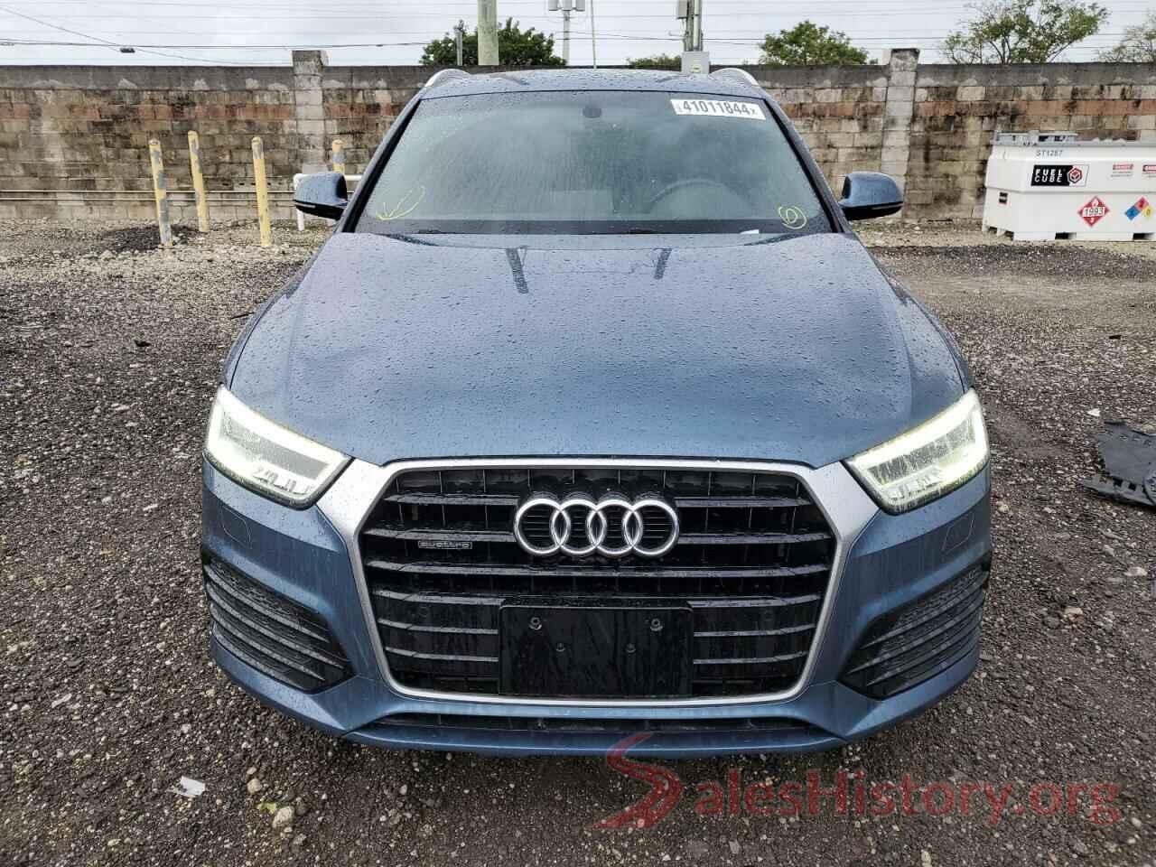 WA1JCCFS7JR022557 2018 AUDI Q3