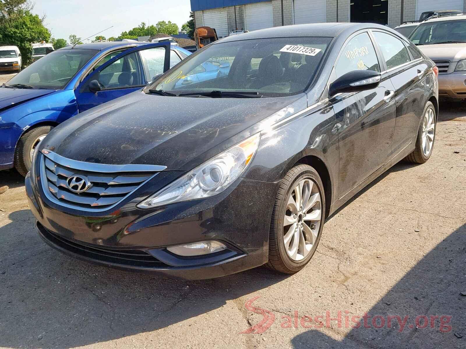 5NPEC4AB9BH195820 2011 HYUNDAI SONATA