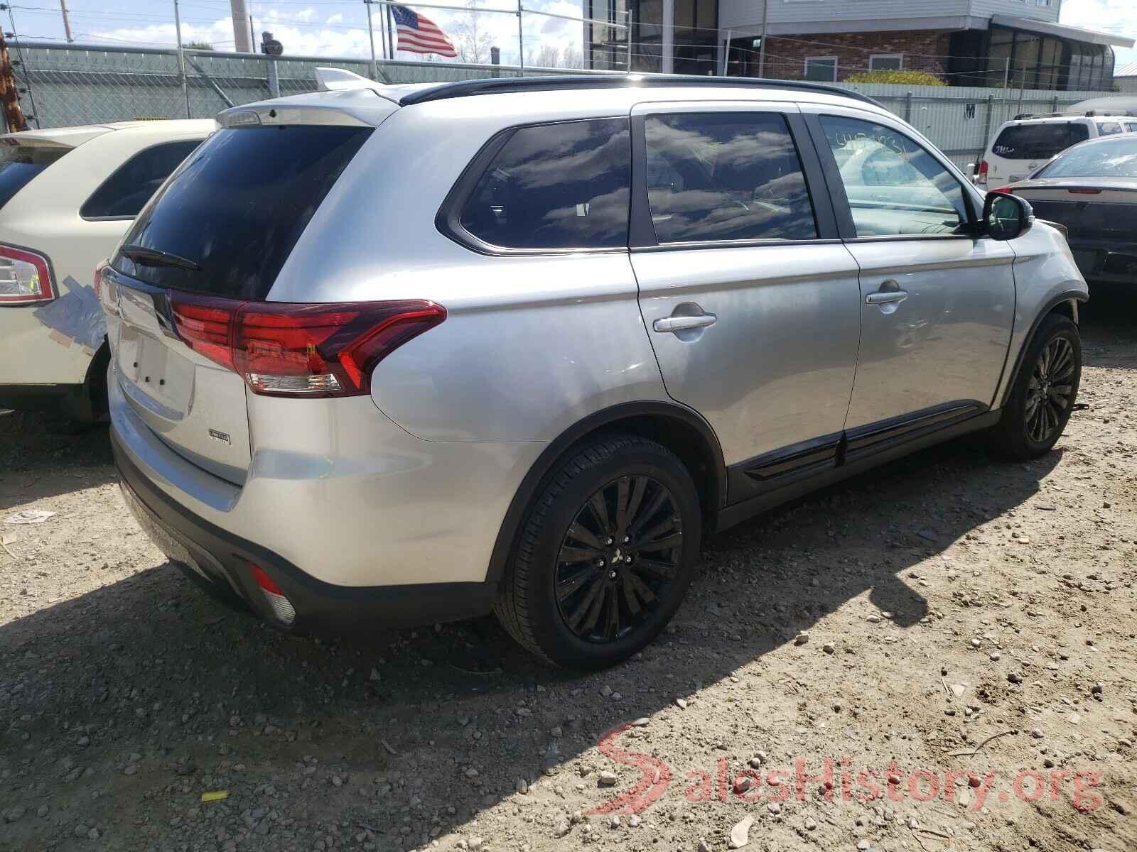 JA4AD3A38LZ042798 2020 MITSUBISHI OUTLANDER