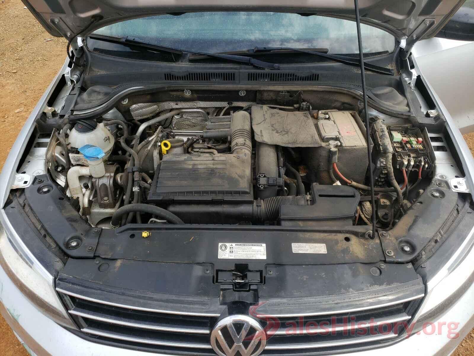 3VW267AJXGM329641 2016 VOLKSWAGEN JETTA