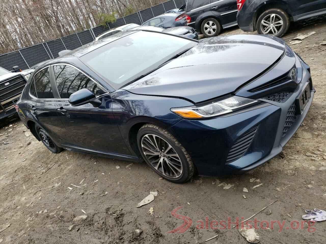 JTNB11HK4J3028798 2018 TOYOTA CAMRY