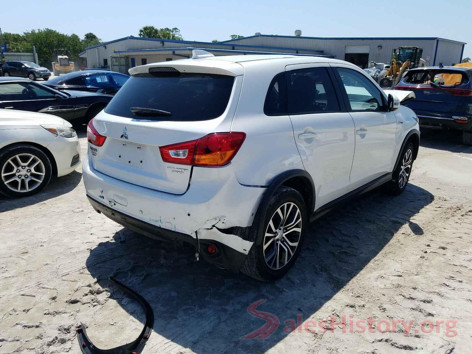 JA4AP3AUXHZ065300 2017 MITSUBISHI OUTLANDER