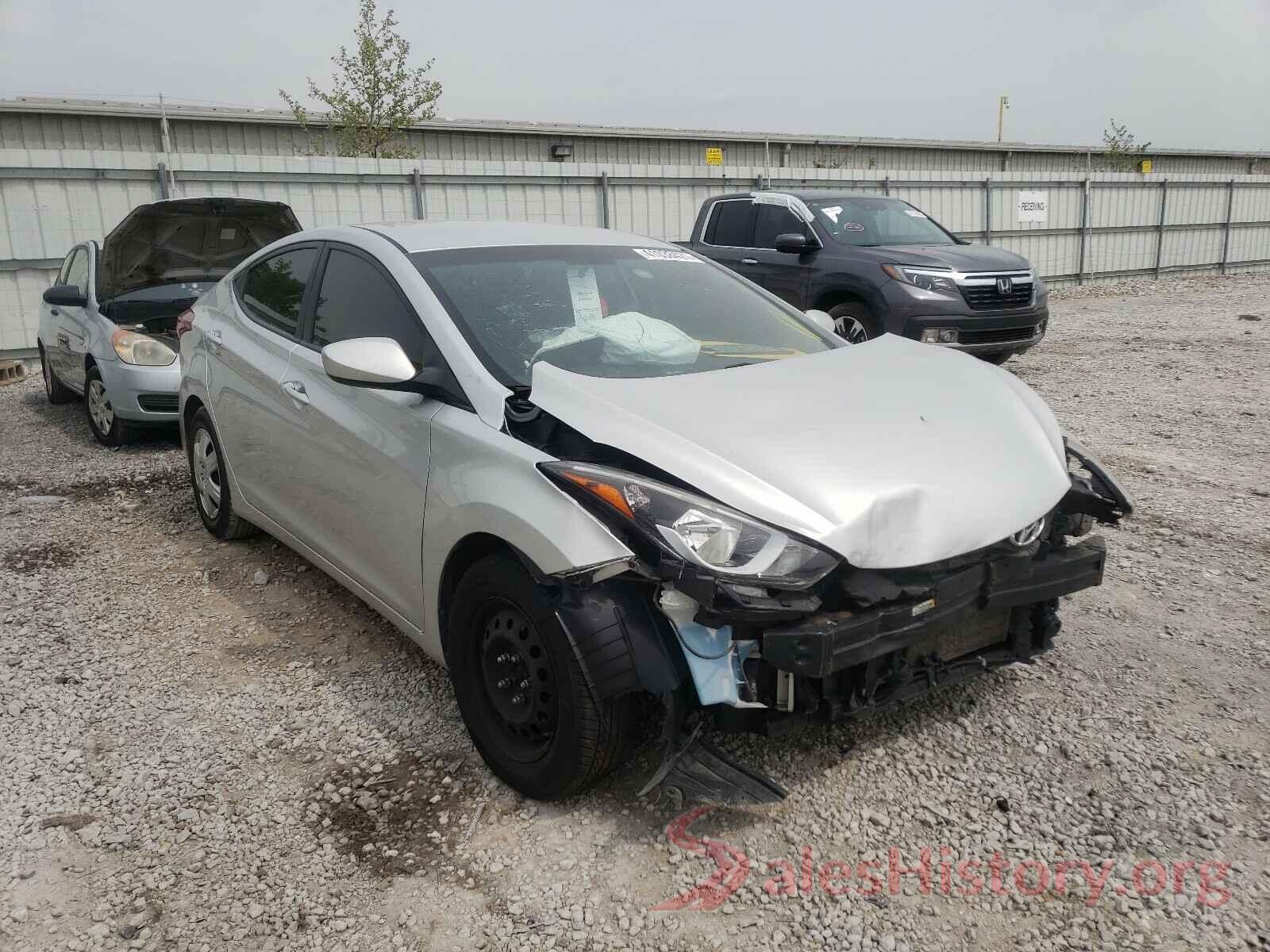 5NPDH4AE8GH736547 2016 HYUNDAI ELANTRA