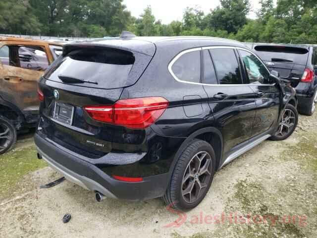 WBXHT3C31J5L32067 2018 BMW X1