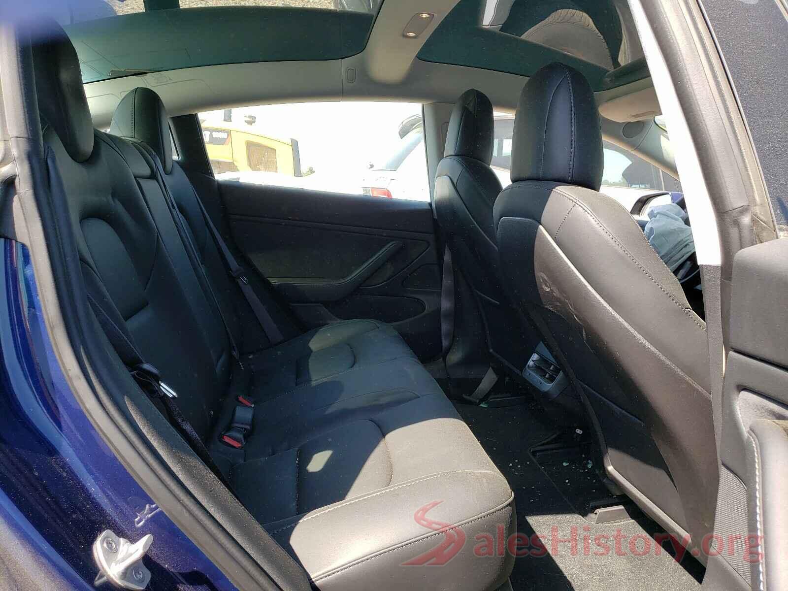 5YJ3E1EB8JF115172 2018 TESLA MODEL 3