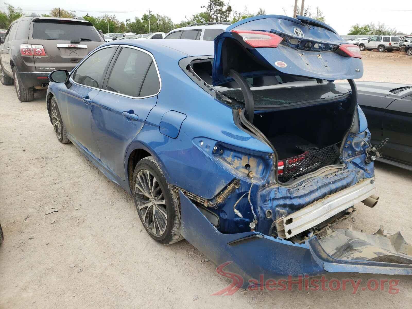 4T1B11HK0JU049707 2018 TOYOTA CAMRY