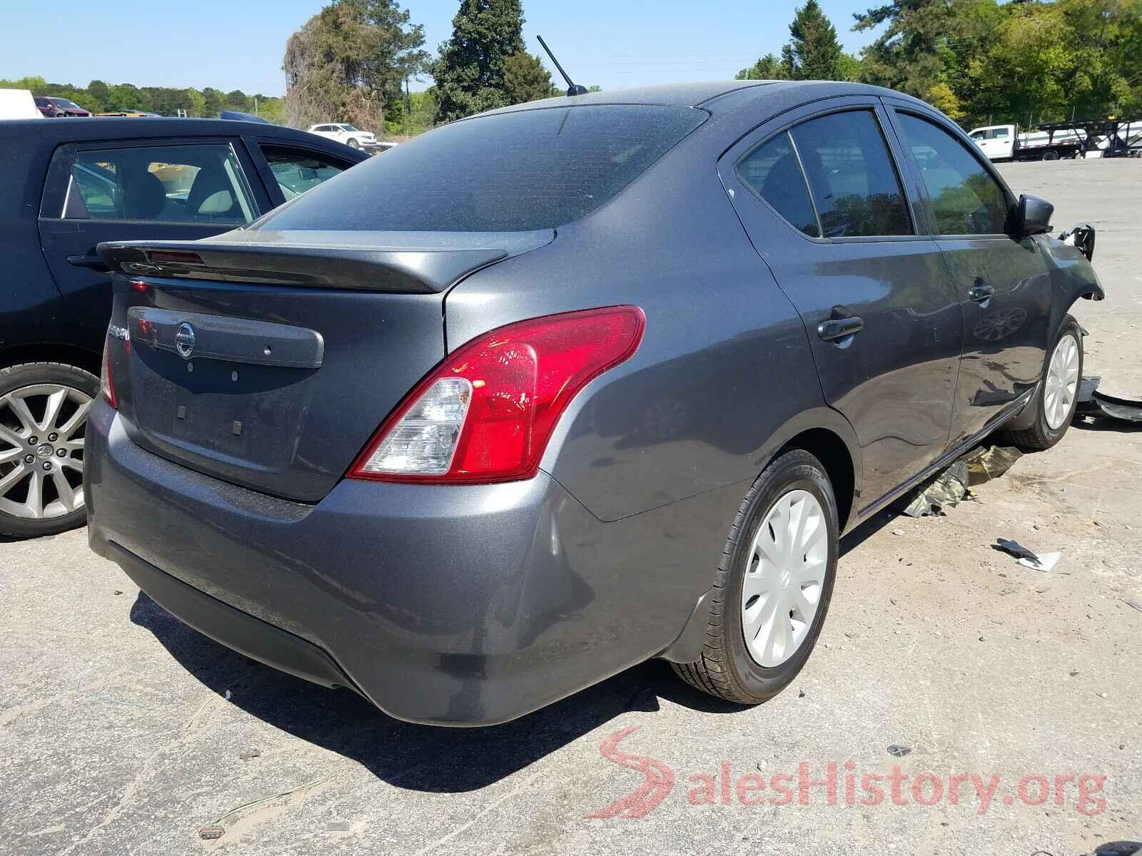 3N1CN7AP7KL810382 2019 NISSAN VERSA