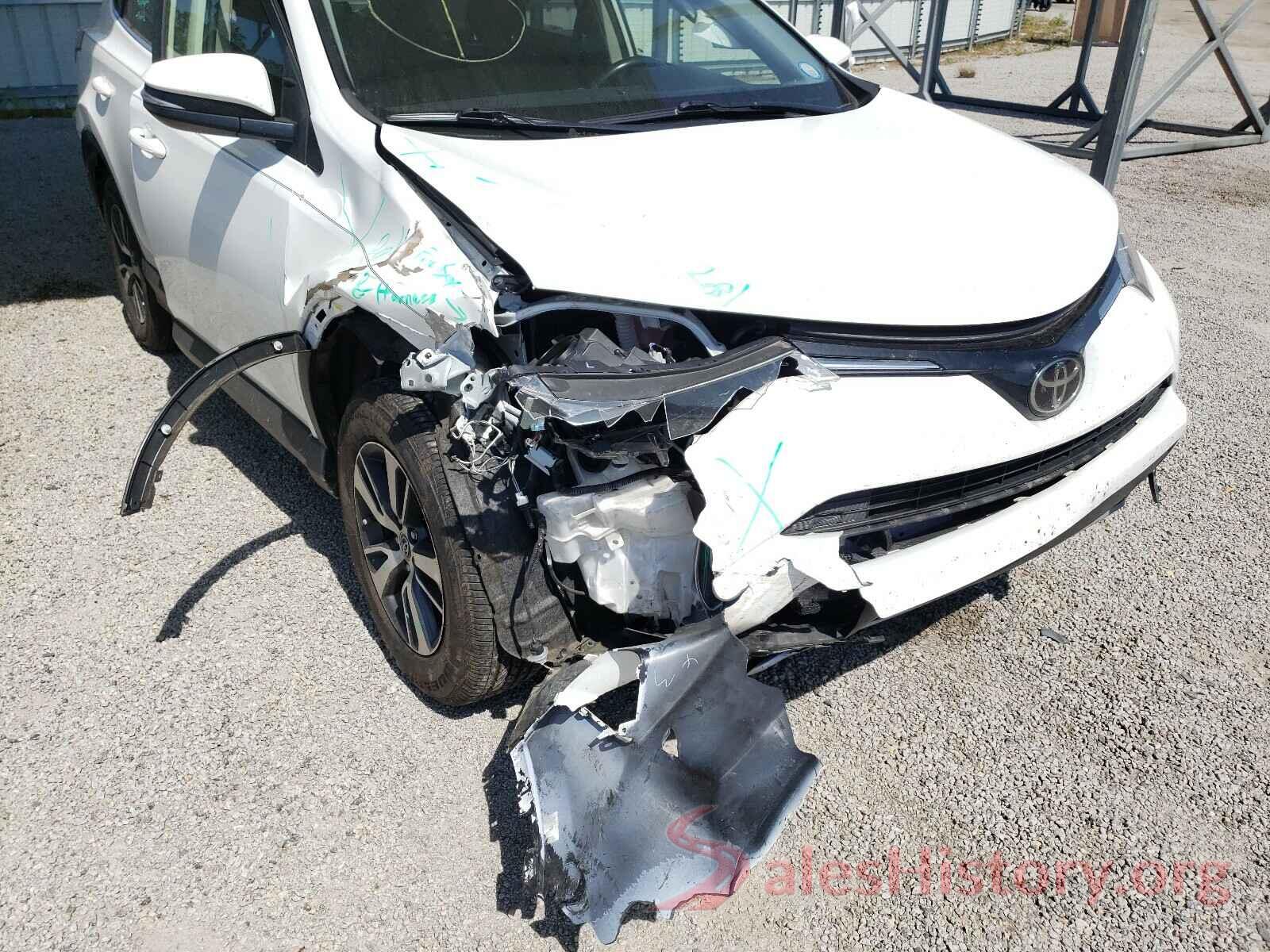 JTMWFREV2JJ731350 2018 TOYOTA RAV4