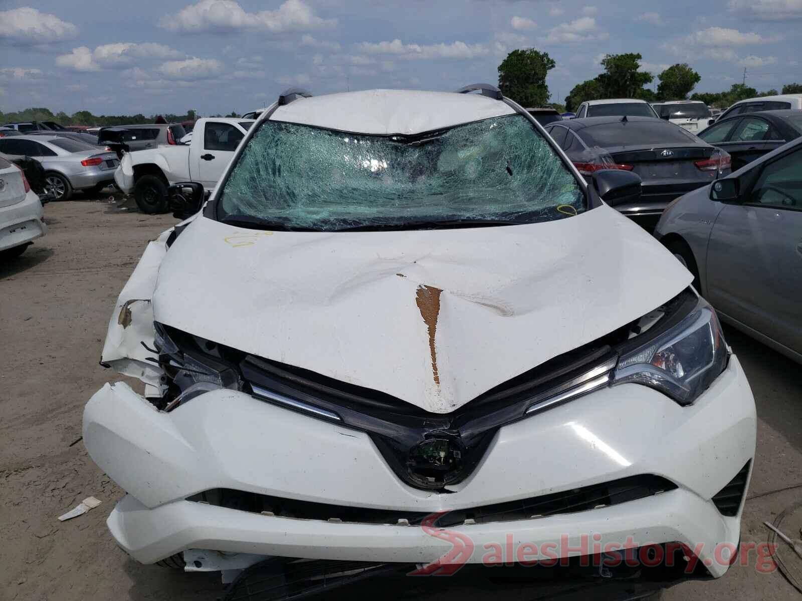 JTMZFREV2HJ144363 2017 TOYOTA RAV4